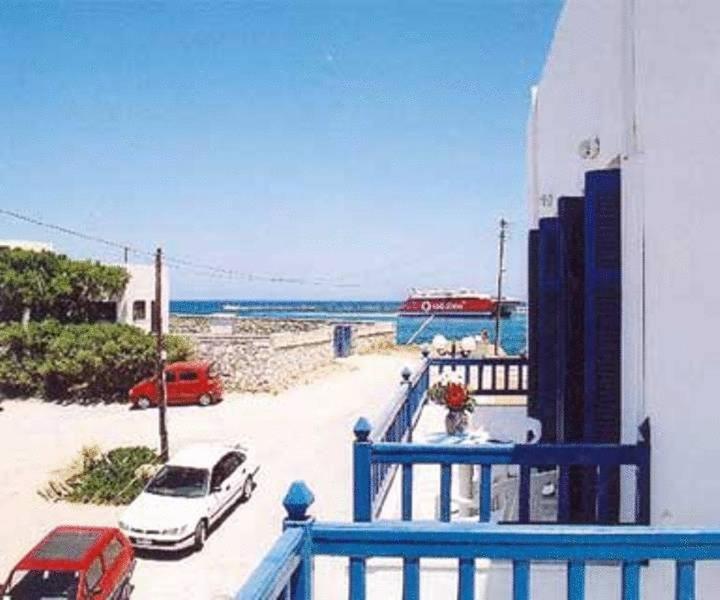Athina Apartments Naxos Town Naxos City Екстериор снимка